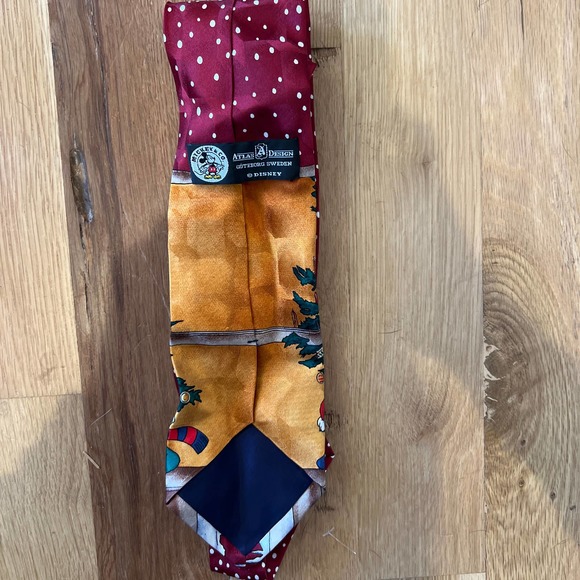 Atlas Design‎ Disney MICKEY MOUSE, GOOFY, DONALD DUCK Necktie Christmas - Picture 2 of 2